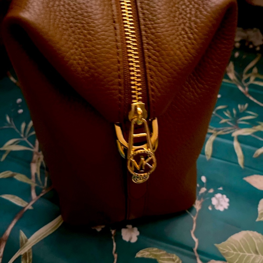 MICHAEL KORS BRAND NEW 100% AUTHENTIC LEATHER SATCHEL BAG - Picture 5 of 13